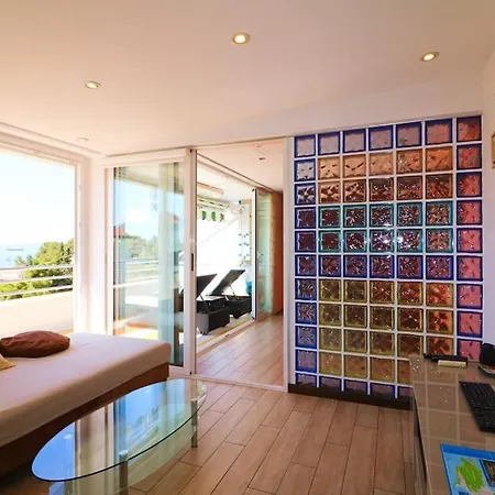 Sea-view - Tudor Apartament Split